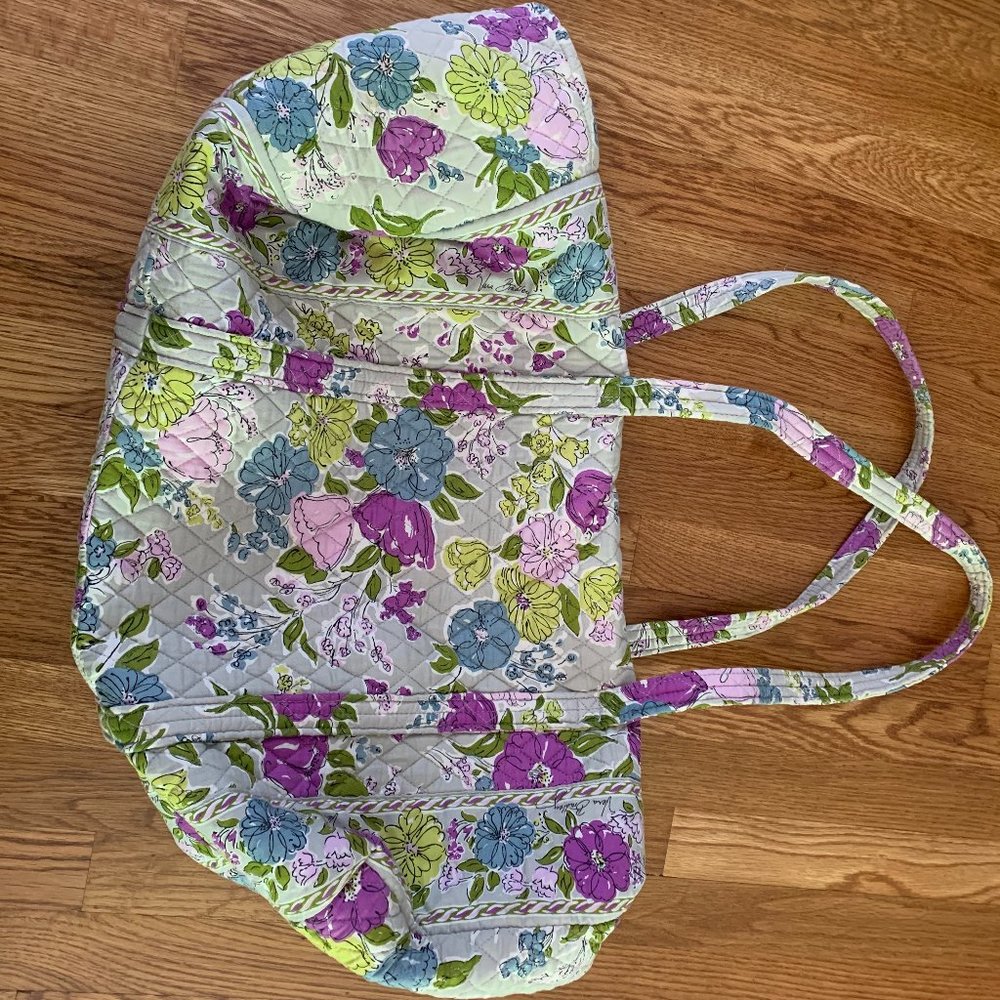 Vera Bradley large duffel bag